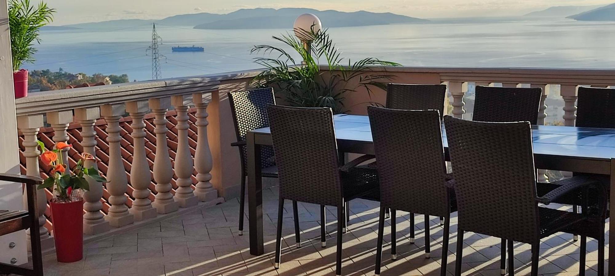 Apartments Villa Kastav In Old Town Center With Sea View And Parking Екстериор снимка