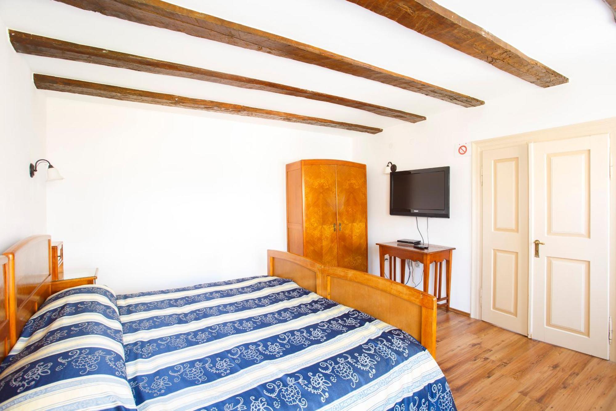 Apartments Villa Kastav In Old Town Center With Sea View And Parking Екстериор снимка