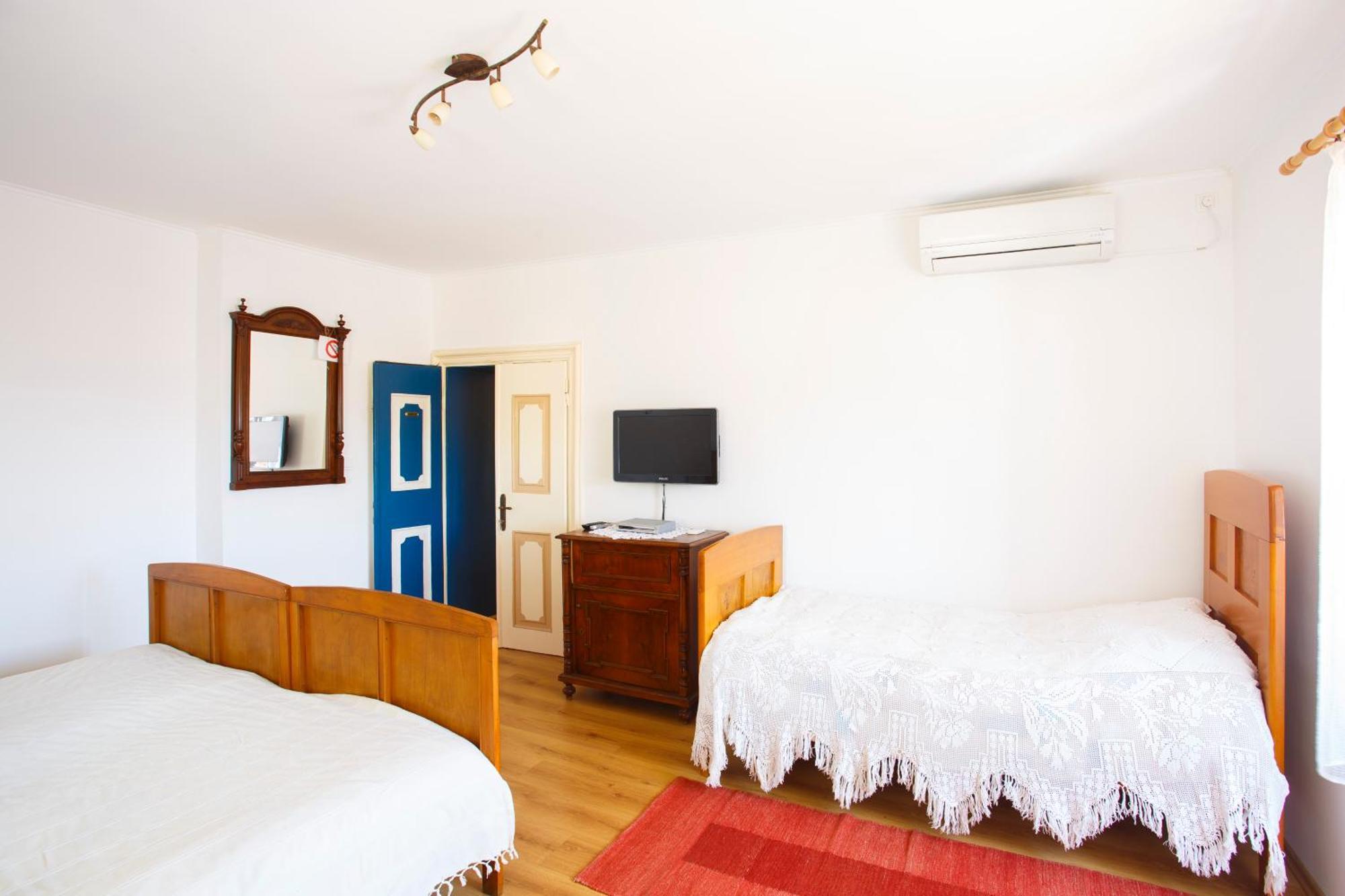 Apartments Villa Kastav In Old Town Center With Sea View And Parking Екстериор снимка