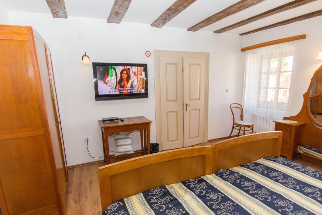 Apartments Villa Kastav In Old Town Center With Sea View And Parking Екстериор снимка
