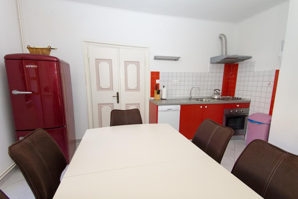 Apartments Villa Kastav In Old Town Center With Sea View And Parking Екстериор снимка